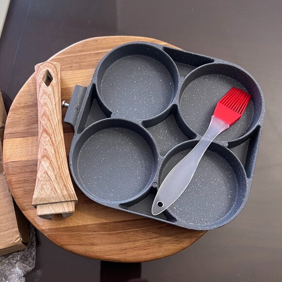 Brand New 4-Separate-Egg Frying Pan! Great for Burger Toppers! - Picture 2 of 7